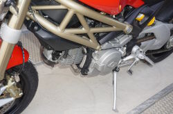 Das Motorrad sieht nach der Brandschadenreinigung mit Trockeneis wieder schön aus. Motorrad nach Brandschadenreinigung